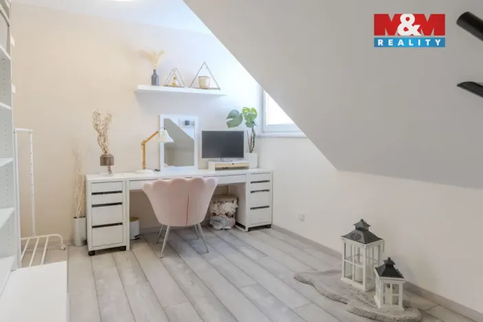 Prodej bytu 3+1, Zlín - Kudlov, Žlutá, 87 m2