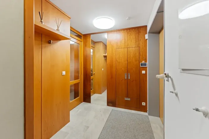 Prodej rodinného domu, Praha, Sklenská, 200 m2