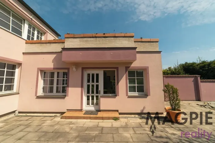 Prodej rodinného domu, Praha - Čakovice, Vyhlídkova, 243 m2