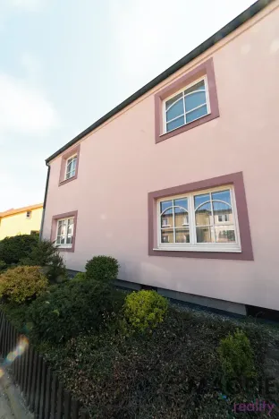 Prodej rodinného domu, Praha - Čakovice, Vyhlídkova, 243 m2