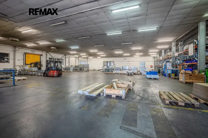 Prodej skladu, Plzeň, Dopravní, 9469 m2