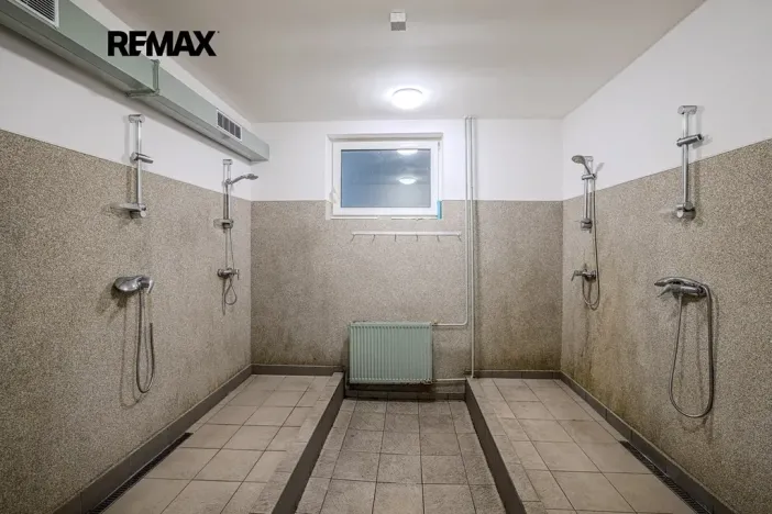 Prodej skladu, Plzeň, Dopravní, 9469 m2