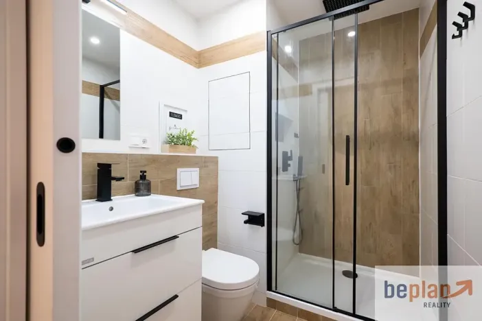 Pronájem bytu 1+1, Děčín, Teplická, 37 m2