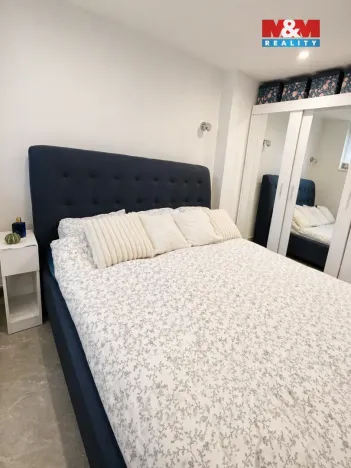 Pronájem bytu 3+kk, Hradec Králové, Na Výsluní, 68 m2