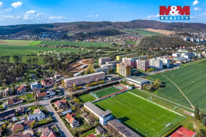 Prodej bytu 2+kk, Králův Dvůr, Nad Stadionem, 41 m2