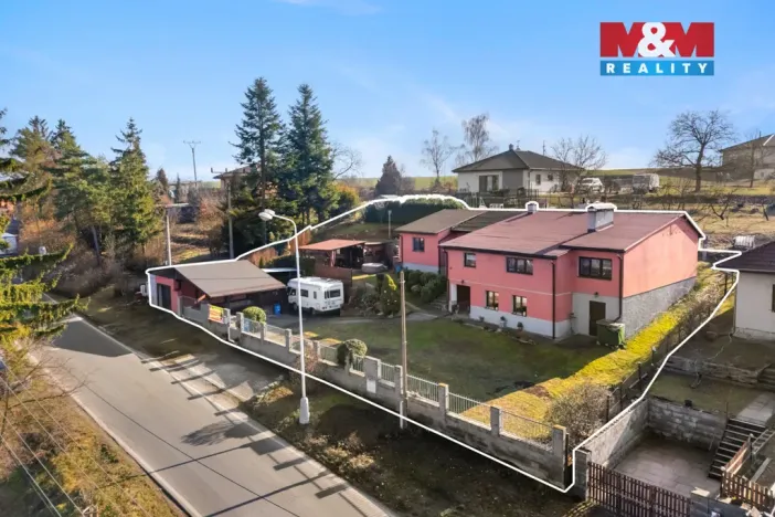 Prodej rodinného domu, Pchery, V Ořechovce, 228 m2