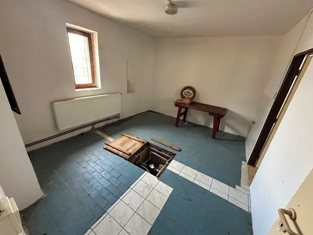 Prodej výrobních prostor, Jedlová, 1346 m2