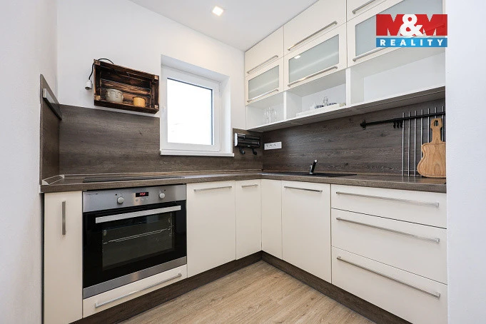 Prodej obchodního prostoru, Raškovice, 180 m2