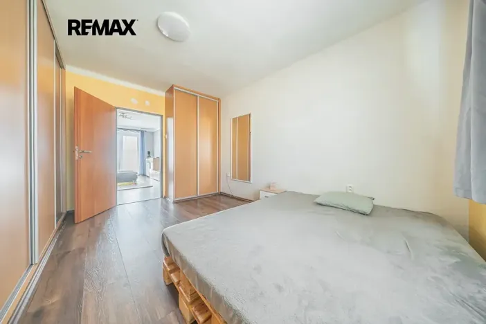 Prodej bytu 3+1, Ledce, 71 m2