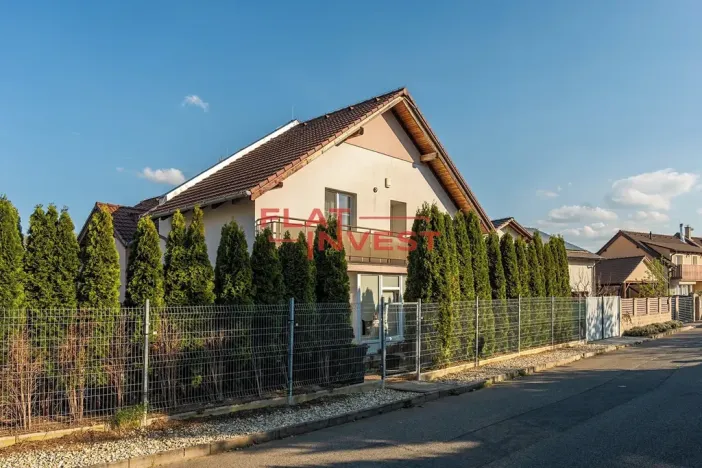 Prodej rodinného domu, Řitka, Oblouková, 243 m2