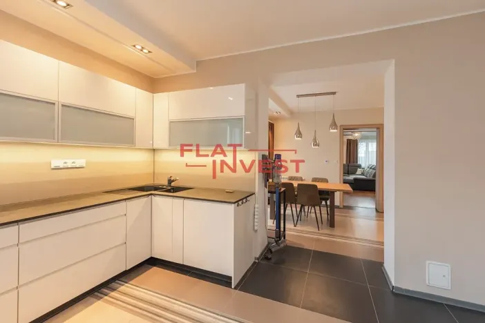 Prodej rodinného domu, Řitka, Oblouková, 243 m2