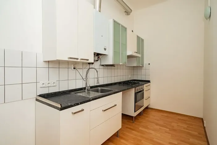 Pronájem bytu 2+kk, Praha - Vršovice, Orelská, 54 m2
