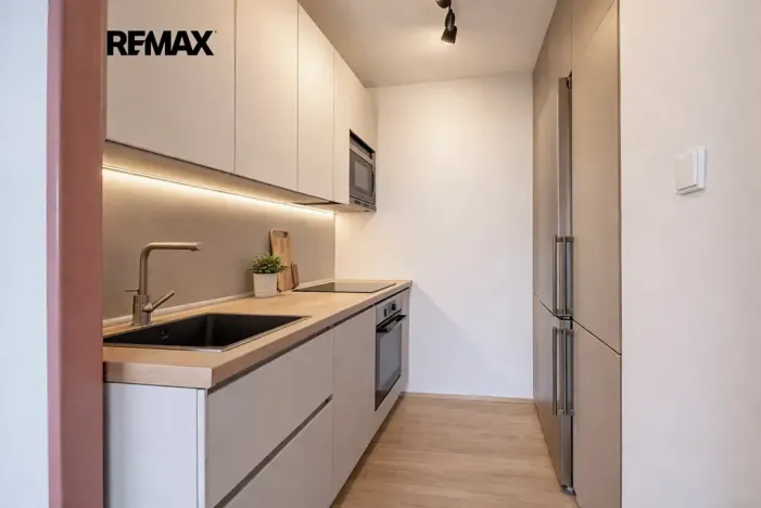 Prodej bytu 2+kk, Praha - Holešovice, Tusarova, 47 m2