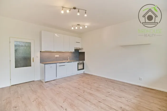 Pronájem bytu 1+kk, Praha - Chodov, Koštířova, 40 m2