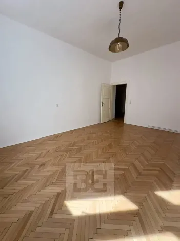 Pronájem bytu 3+1, Praha - Holešovice, U smaltovny, 104 m2