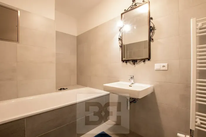 Pronájem bytu 1+kk, Beroun, Na Veselou, 44 m2