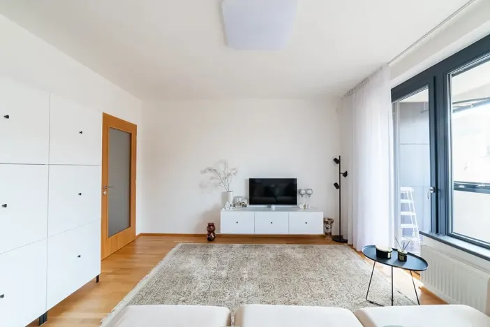 Prodej bytu 2+kk, Praha - Holešovice, U průhonu, 57 m2