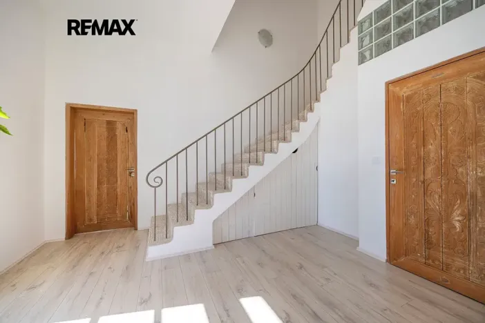 Prodej rodinného domu, Vráž, Nad Loděnicí, 219 m2