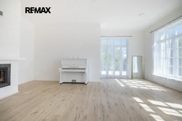 Prodej rodinného domu, Vráž, Nad Loděnicí, 219 m2