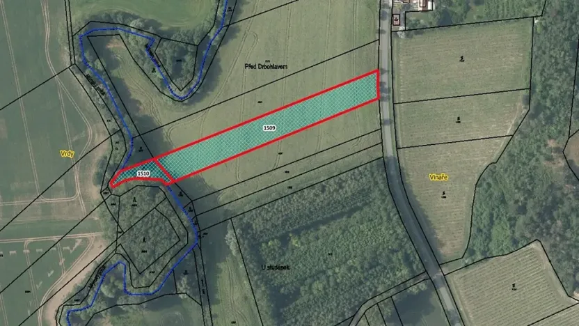 Prodej pole, Vinaře, 5793 m2