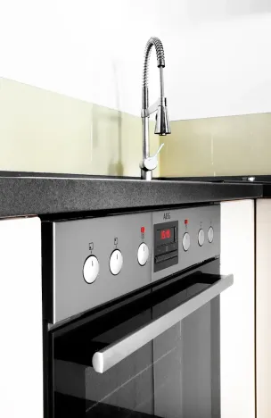 Prodej bytu 2+kk, České Budějovice, Rudolfovská tř., 98 m2