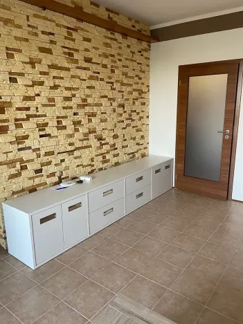 Pronájem bytu 1+kk, Olomouc, Mošnerova, 40 m2