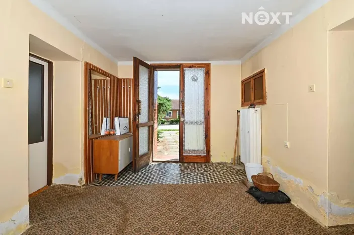 Prodej pozemku pro bydlení, Drnholec, nám. Svobody, 2111 m2