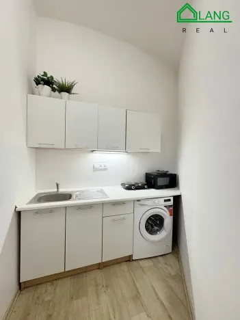 Pronájem bytu 1+kk, Brno, Koliště, 30 m2