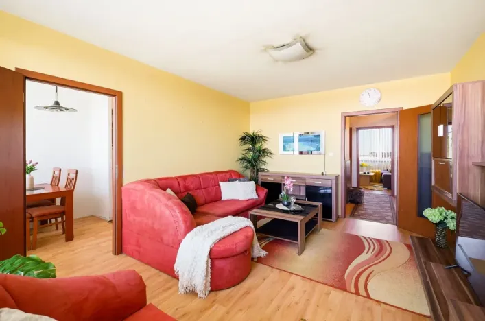 Prodej bytu 3+1, Čelákovice, U Kapličky, 77 m2