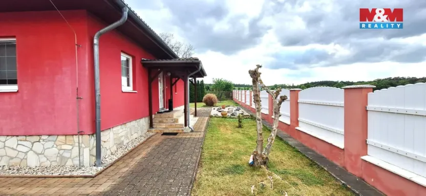 Prodej rodinného domu, Davle - Sloup, Družstevní, 158 m2