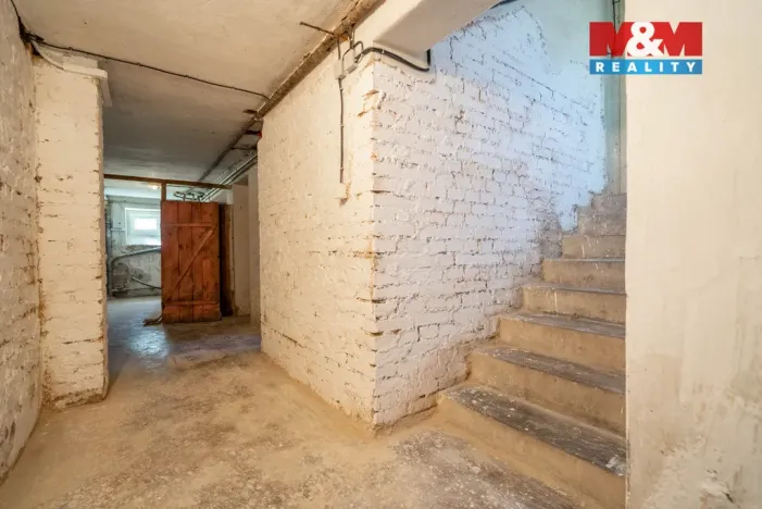 Prodej činžovního domu, Dymokury, Lesní, 280 m2