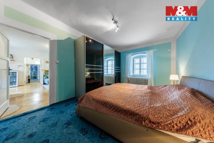 Prodej rodinného domu, Cheb, Kostelní náměstí, 148 m2