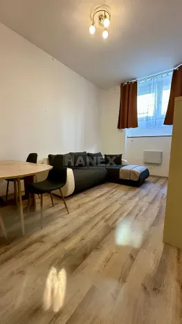 Prodej apartmánu, Praha - Vršovice, Žitomírská, 47 m2