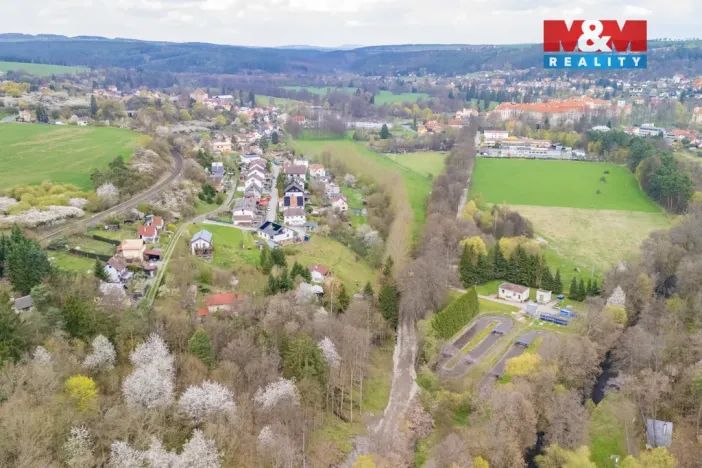 Prodej zahrady, Plasy, 860 m2