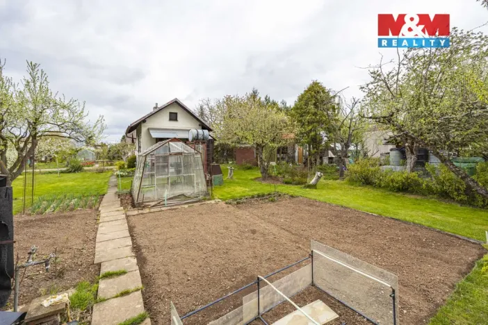 Prodej chaty, Hradec Králové - Věkoše, Nad Oborou, 25 m2