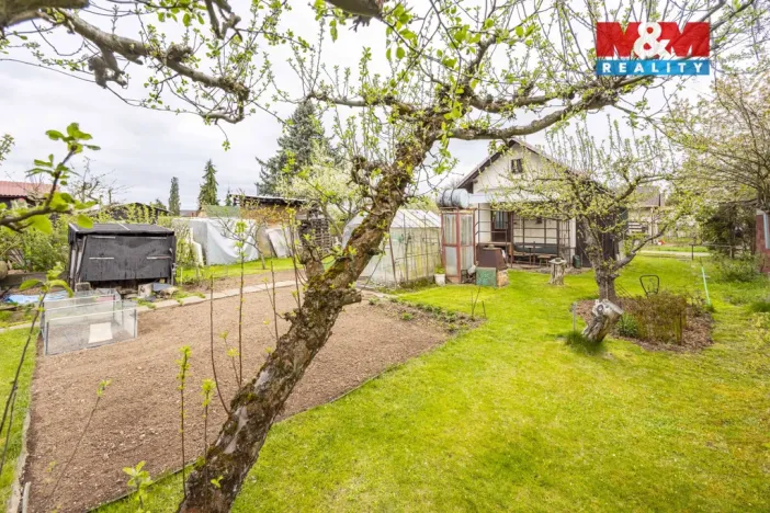 Prodej chaty, Hradec Králové - Věkoše, Nad Oborou, 25 m2