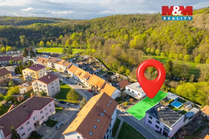 Prodej pozemku pro bydlení, Moravský Krumlov, Palackého, 343 m2