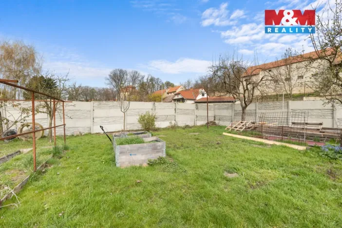 Prodej rodinného domu, Peruc - Černochov, 288 m2