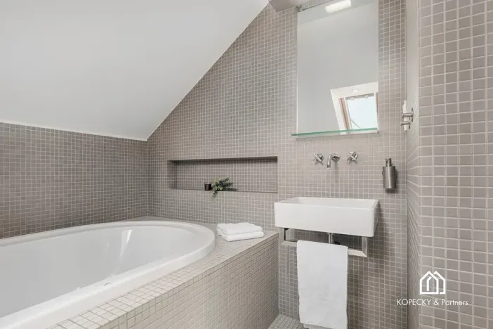 Prodej bytu 4+kk, Praha - Josefov, Široká, 212 m2