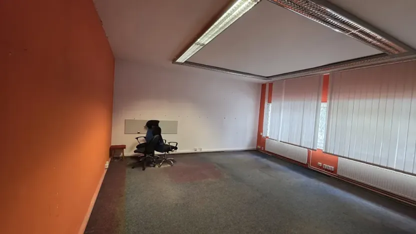 Pronájem skladu, Brno, Bieblova, 132 m2