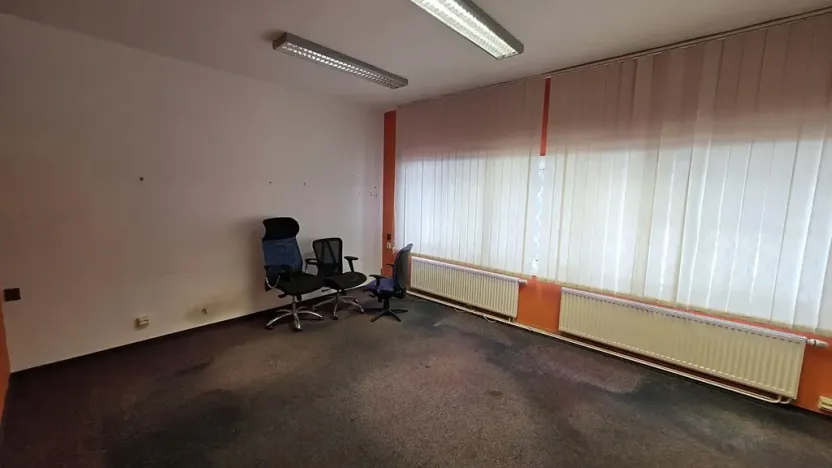 Pronájem skladu, Brno, Bieblova, 132 m2