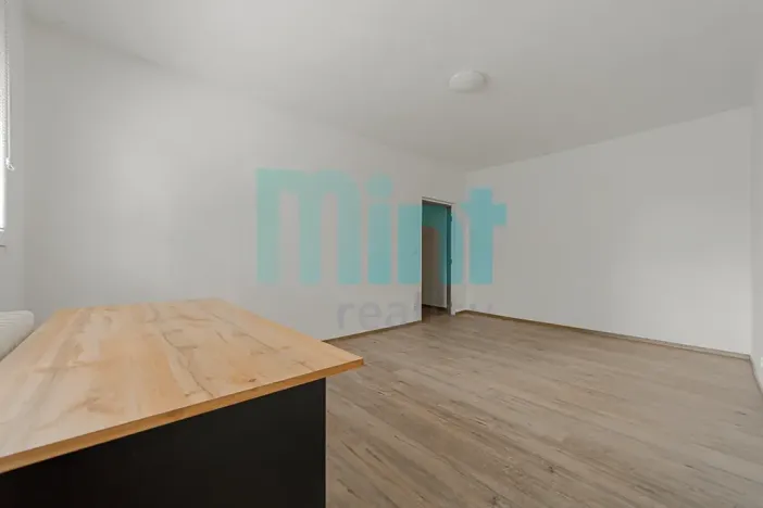 Pronájem bytu 1+1, Ostrava, Mariánskohorská, 36 m2