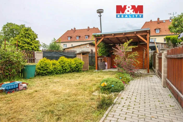 Pronájem zahrady, Cvikov - Cvikov I, 83 m2