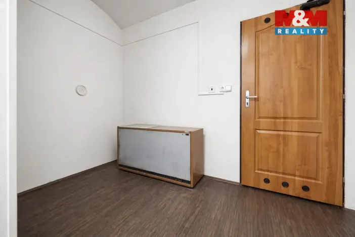 Pronájem obchodního prostoru, Havlíčkův Brod, Horní, 25 m2