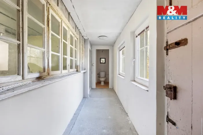 Prodej rodinného domu, Mikulášovice, 180 m2