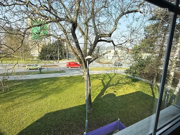 Pronájem kanceláře, Valašské Meziříčí, Vsetínská, 154 m2