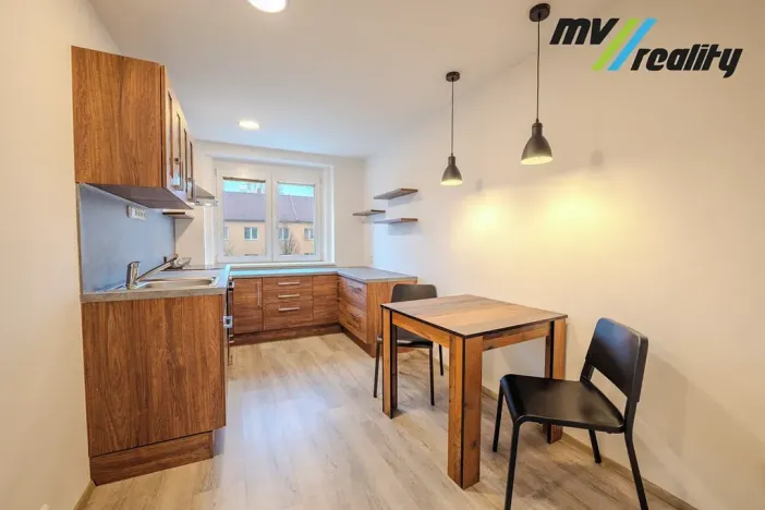 Pronájem bytu 2+1, Lysá nad Labem, Jedličkova, 51 m2