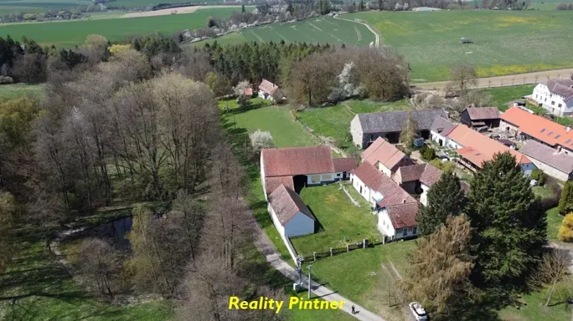 Prodej zemědělské usedlosti, Mirovice, 100 m2