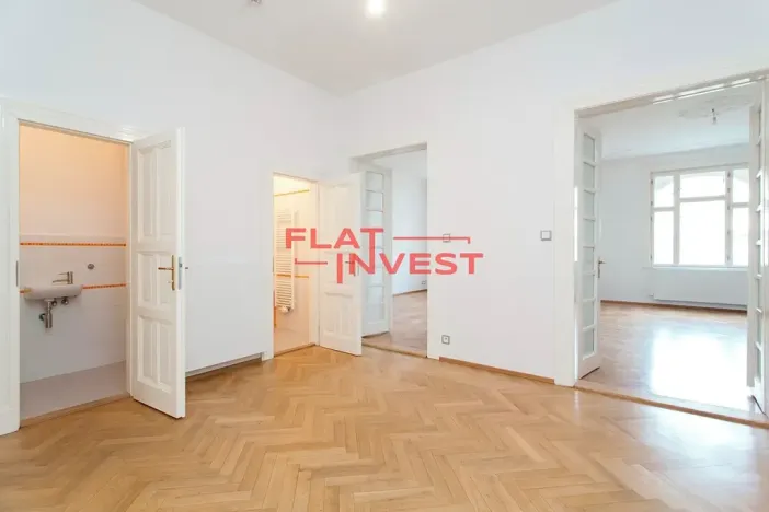 Pronájem bytu 4+kk, Praha - Bubeneč, Ovenecká, 130 m2