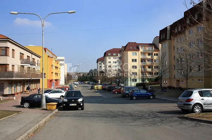 Pronájem bytu 1+kk, Odolena Voda, Pod Tvrzí, 42 m2